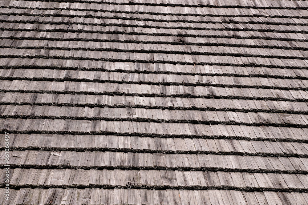 The roof of the roof is made of wooden planks