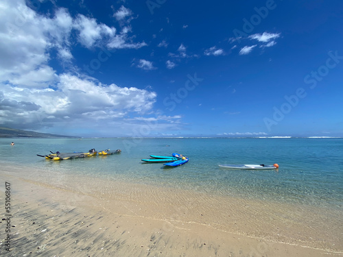 Fototapeta Naklejka Na Ścianę i Meble -  Paddle board in blue lagoon of Reunion island