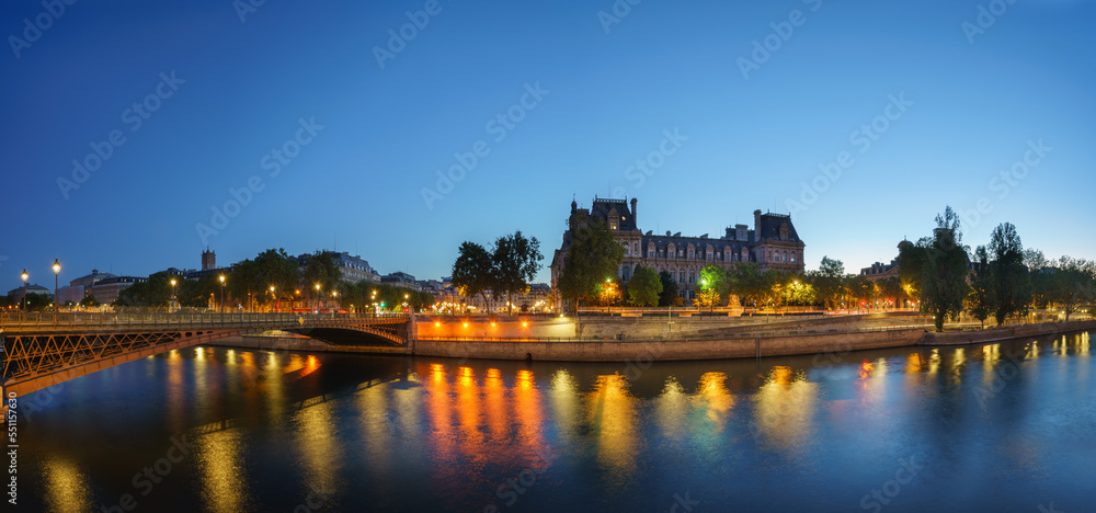 Seine river panorama overlooking Town Hall of Paris at dawn