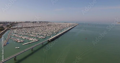 Wallpaper Mural La Rochelle, entrée dans le port - Vue aérienne Torontodigital.ca