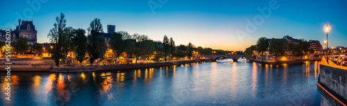 Seine river Panorama of Paris overlooking Pont Louis-Philippe at dawn © Pawel Pajor