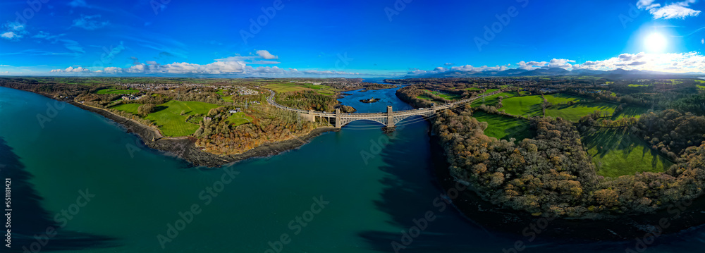 Pont Britannia, Britannia Bridge. Menai Straits, Separating mainland Wales and the Island of Anglesey in North Wales, UK