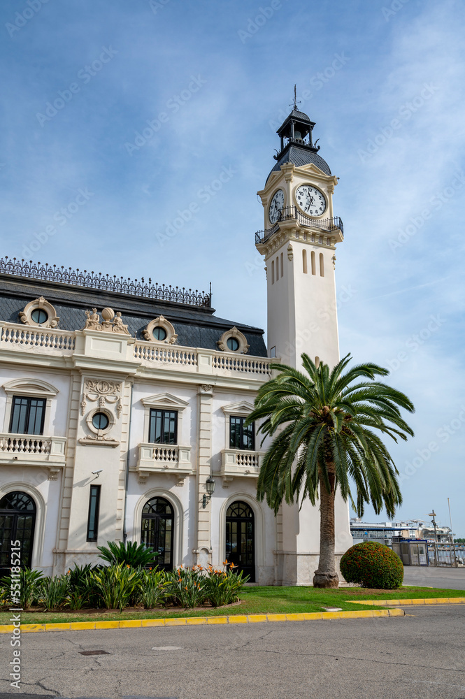 Fototapeta premium Clock tower by the pier