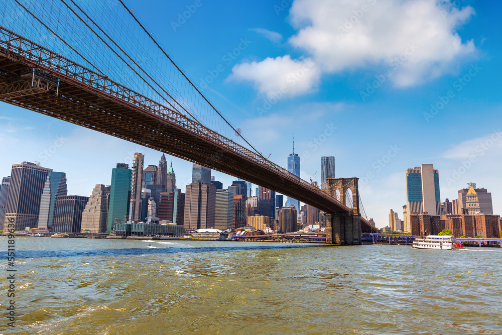 Fototapeta premium Brooklyn Bridge in New York