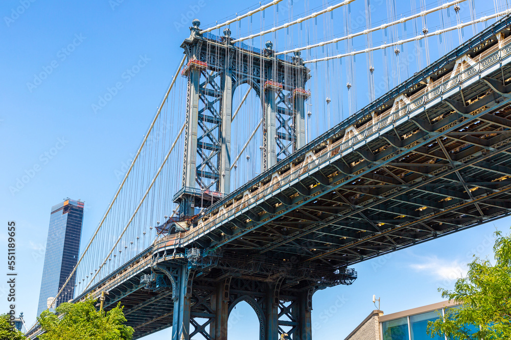 Fototapeta premium Manhattan Bridge in New York, NY, USA