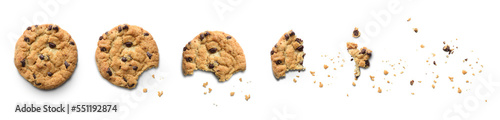 Foto Steps of chocolate chip cookie being devoured