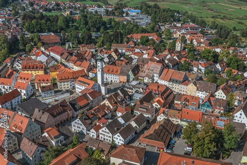 Die Altstadt von Isny im Allgäu im Luftbild