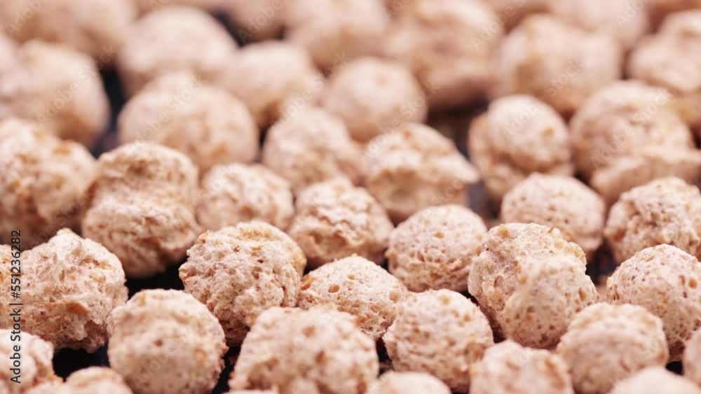 Edible wheat bran from peeled rye flour Edible wheat bran from peeled rye flour