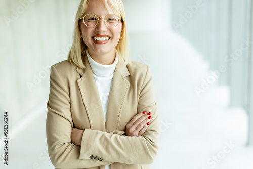 Business woman standing in ...