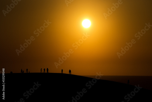 鳥取砂丘の夕陽