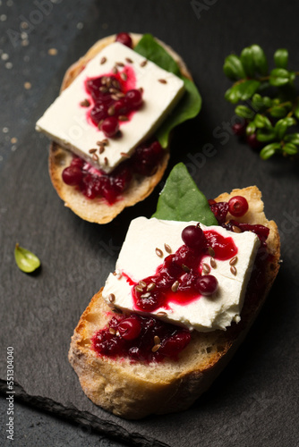Foto Sandwiches with lingonberry jam