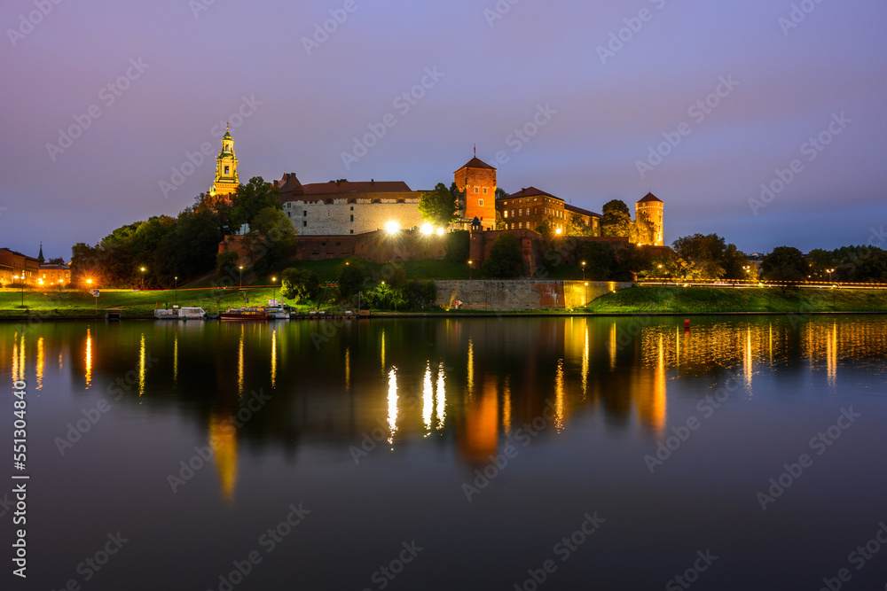 Naklejka premium Wawel Castle at Vistula River in central Krakow, Poland