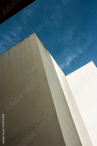 wall with blue sky