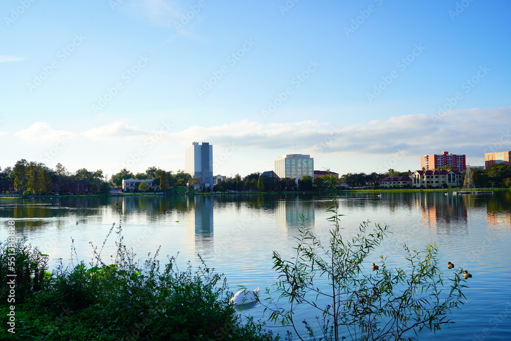 Naklejka premium Landscape of city center of lakeland Florida