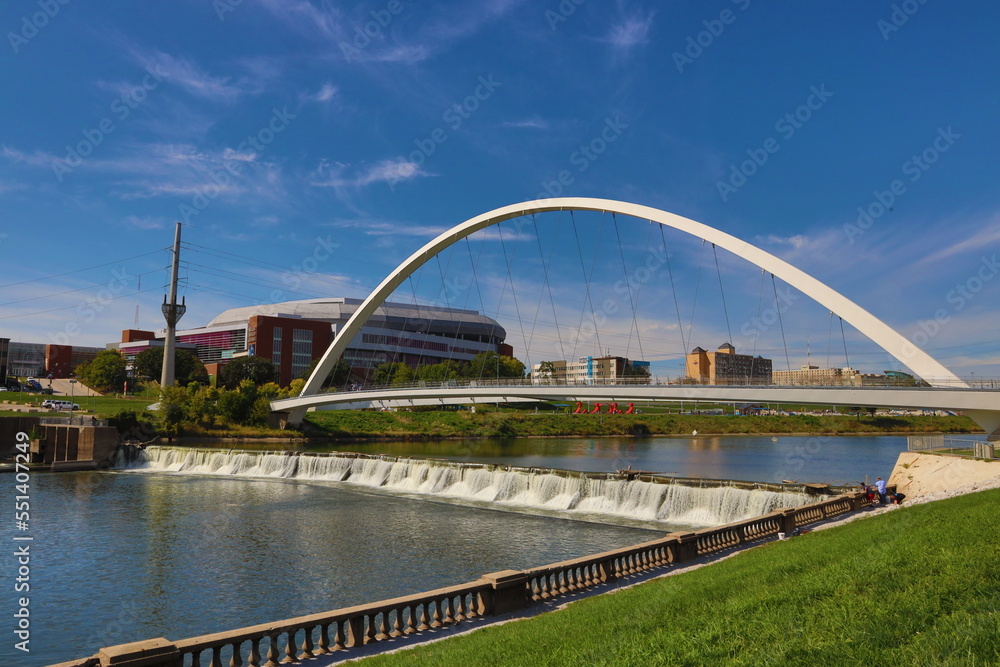 Obraz premium bridge over the river