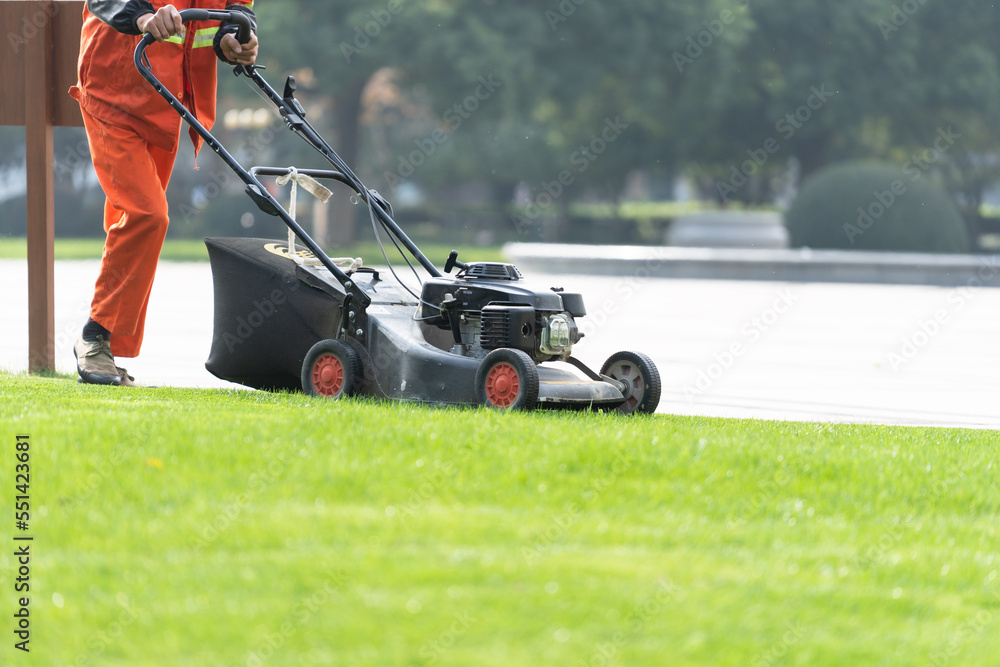 Lawn mower Lawn mower