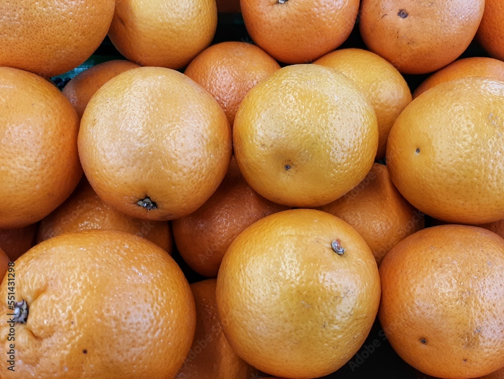 Many oranges fruits sell in markets. healthy fruit full of vitamins Many oranges fruits sell in markets. healthy fruit full of vitamins