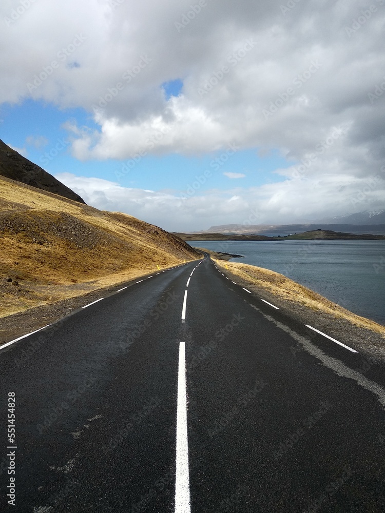 Fototapeta premium road to the sky