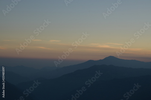 Fototapeta Naklejka Na Ścianę i Meble -  sunset over the mountains