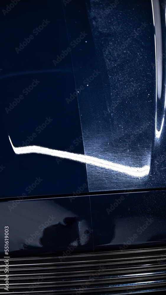 Effect before and after varnish correction. Polishing the paint of the car allows you to remove all scratches and matting. Auto detailing