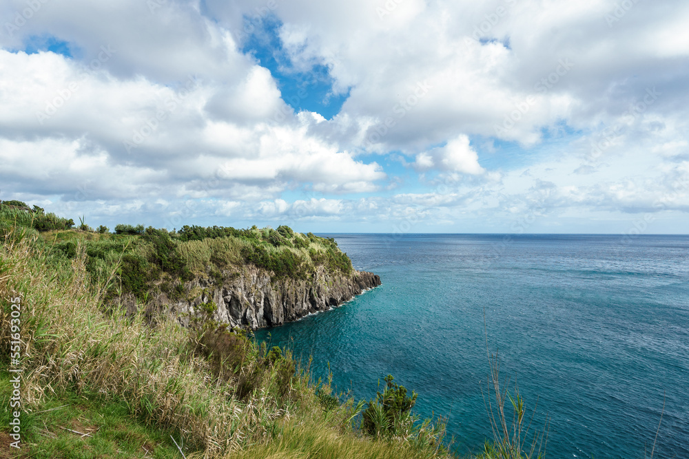 Obraz premium Ribeira Quente trail on azores