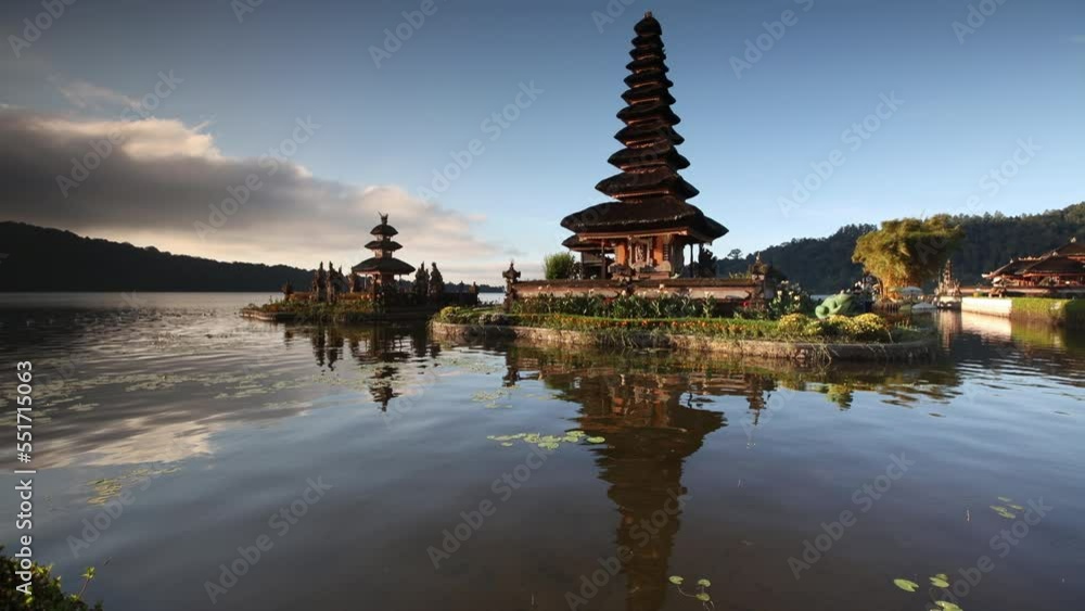 Ulun Danu Bratan temple at sunrise, Bedugul, Bali, Indonesia Ulun Danu Bratan temple at sunrise, Bedugul, Bali, Indonesia