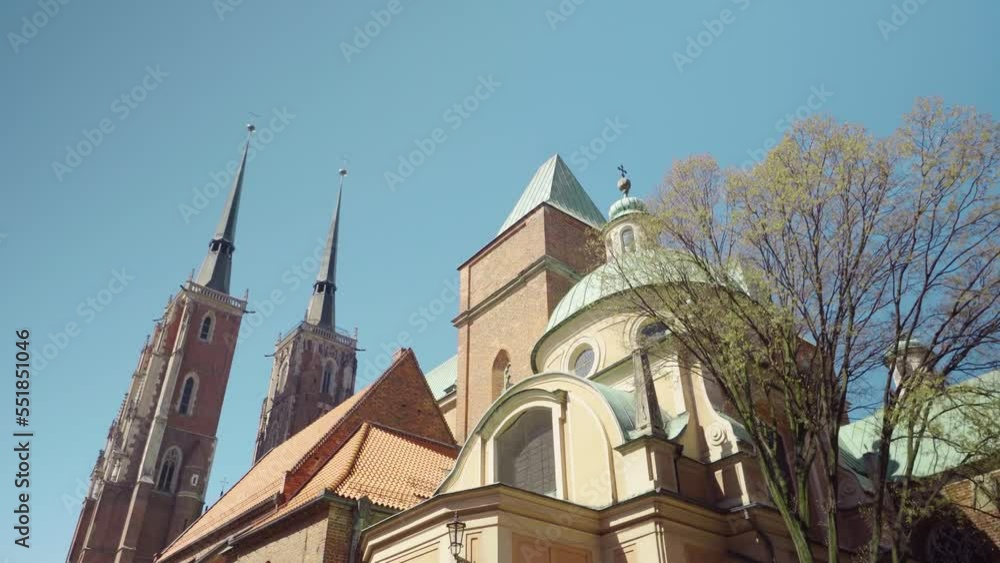 Vidéo Stock View of the Cathedral of St. John the Baptist in Wroclaw on ...