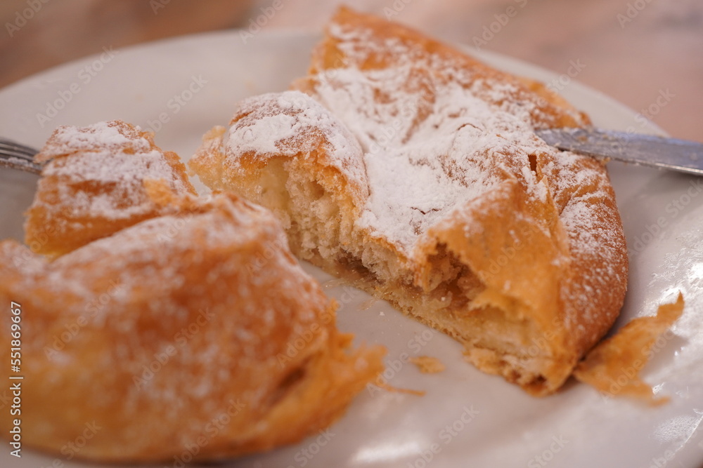 Ensaimada rellena de cabello de ángel , The traditional sweet pastry from Mallorca