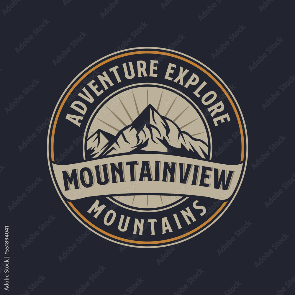 Fototapeta premium moubtain vintage logo