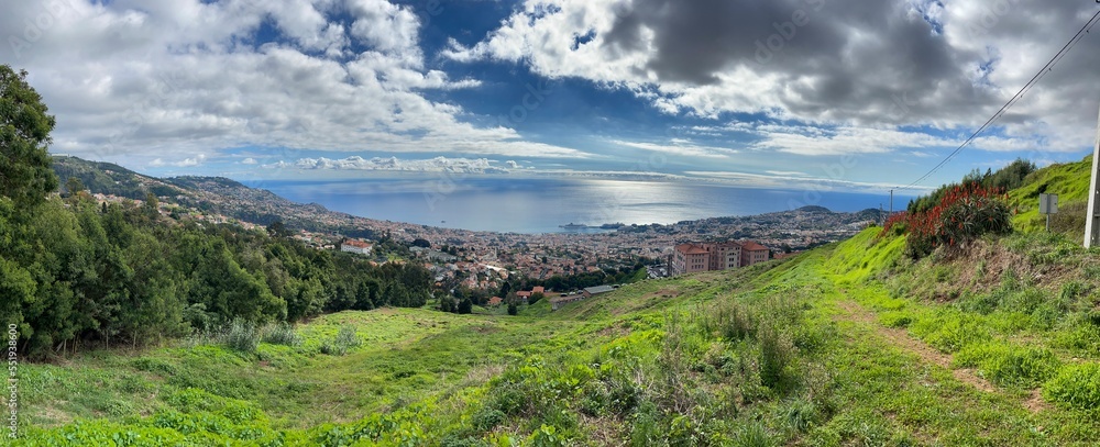 Obraz premium view of the mountains