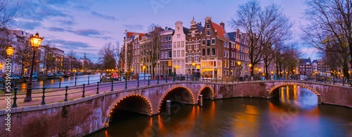 Photography Amsterdam canals in the evening during sunset