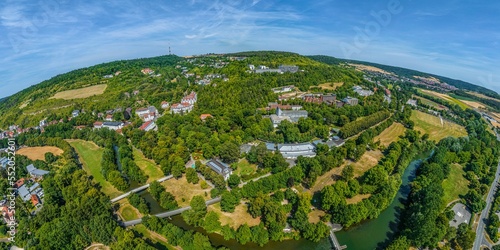 Die Kurstadt Bad Merhentheim im nördlichen Baden-Württemberg im Luftbild