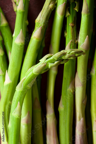 Fototapeta Naklejka Na Ścianę i Meble -  Bunch of wild asparagus