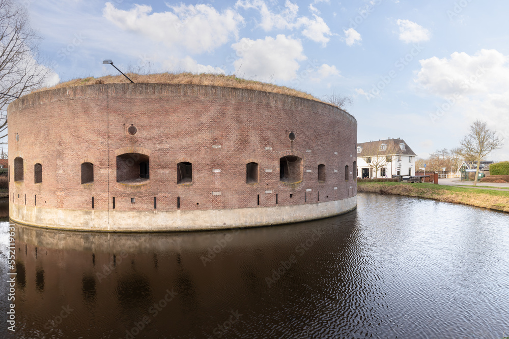 Fort on the fortified town of Weesp, built in 1861 as part of the New Dutch Waterline.