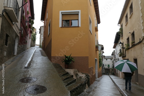 Ruelle sous la pluie photo