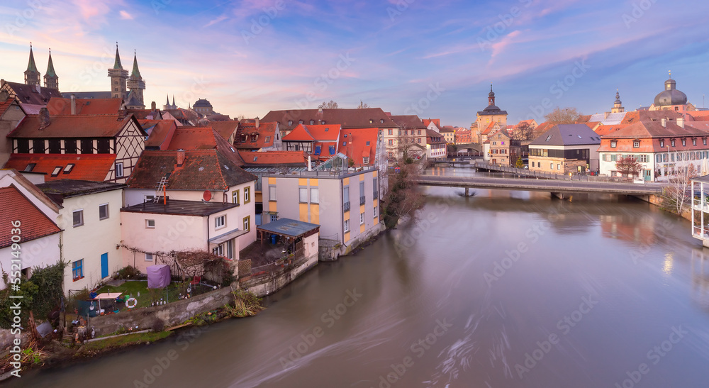 Fototapeta premium Bamberg. View of the city embankment and the old city at sunset.