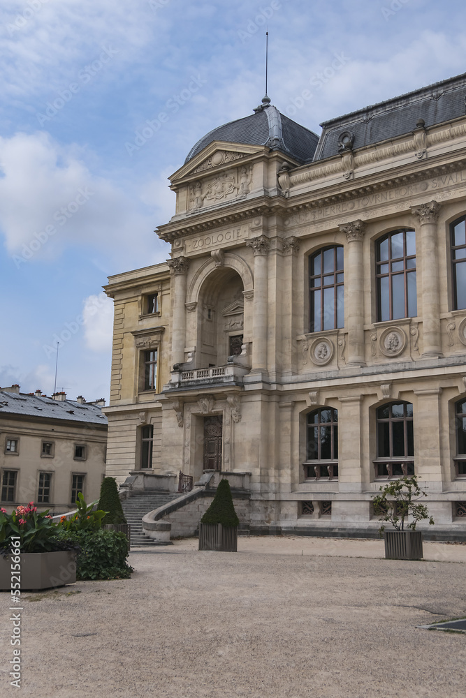 Architectural details of old Paris buildings: “Grand Gallery of the Evolution” - imposing Renaissance-revival building, built in 1889. Paris. France.