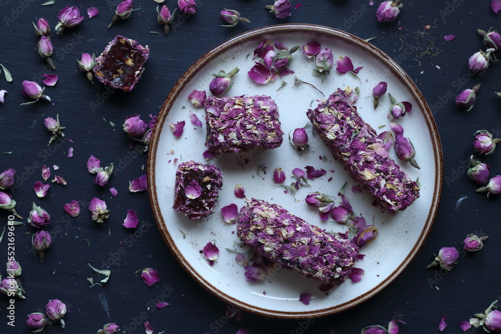 Turkish delight with rose leaves, Rose flavored Turkish delight

