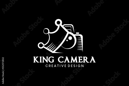 Camera logo design, photography king logo vector illustration