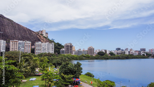 View of Rodrigo de Freitas Lagoon in Rio de Janeiro. © BrunoMartinsImagens