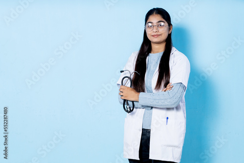 Fotografie portrait of young female medical student
