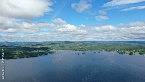 Survol du lac Siljan en Suède entre Rattvik et Mora	 photo