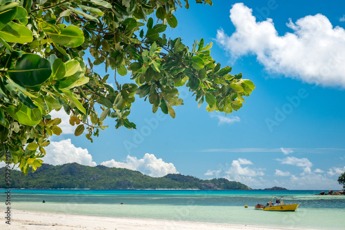 most beautiful tropical beaches - Seychelles, Praslin island © Alexey Oblov