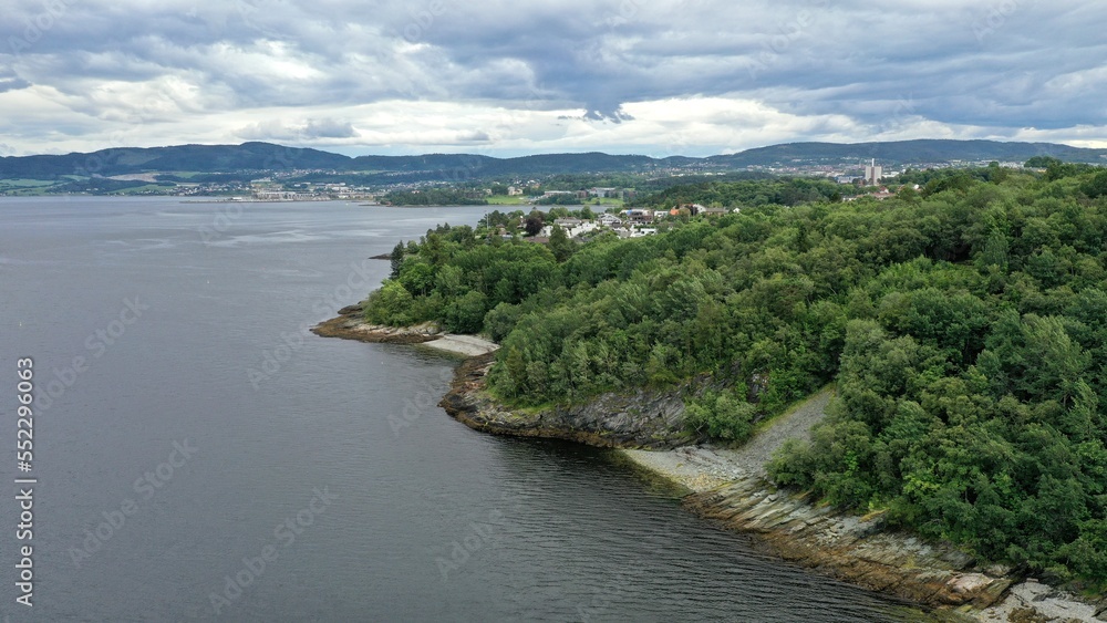 custom made wallpaper toronto digitalport et fjord de Trondheim en Norvège