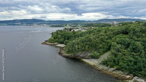 Wallpaper Mural port et fjord de Trondheim en Norvège	 Torontodigital.ca