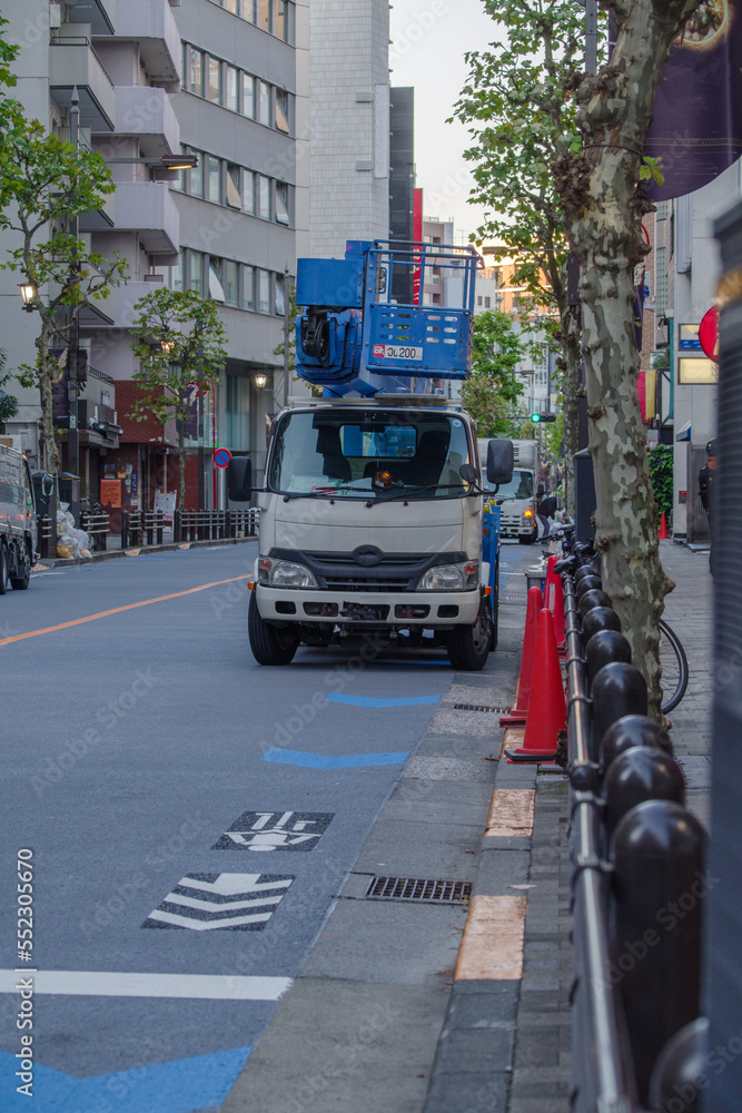 Fototapeta premium 作業車がとまる