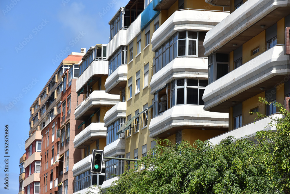Obraz premium Low angle view of modern buildings in Las Palmas de Gran Canaria