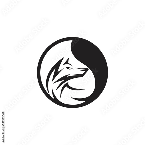 Wolf head in circle.Vector symbol