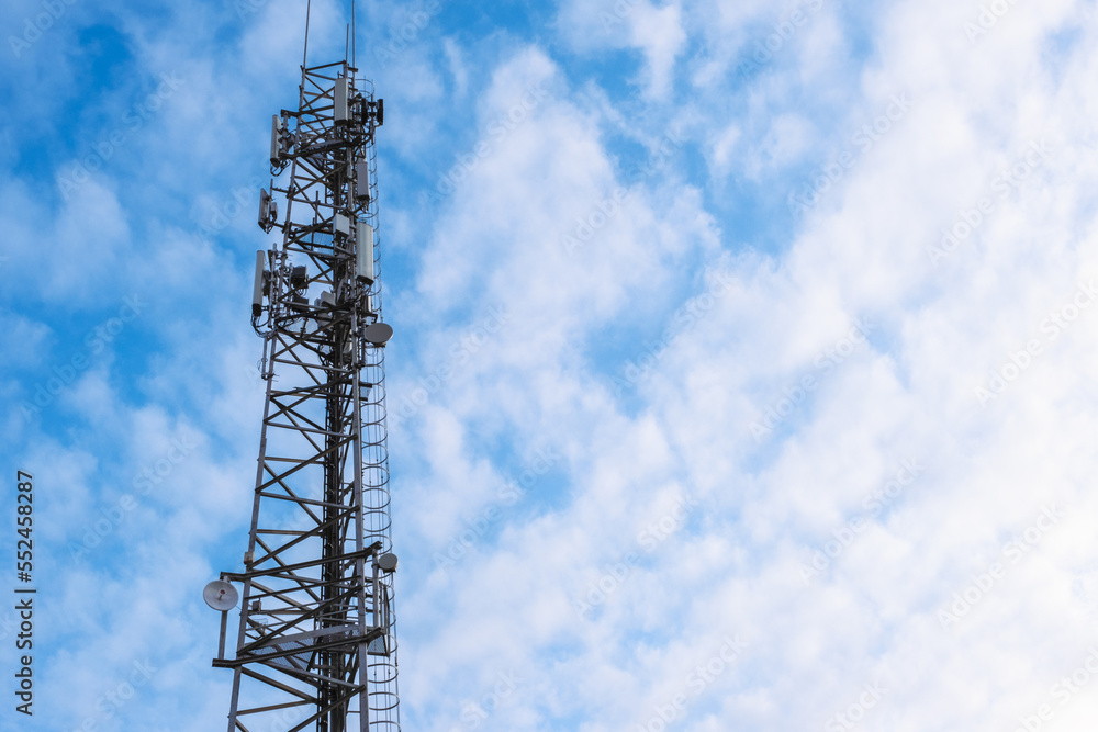 Communication tower with 5G cellular network antenna system