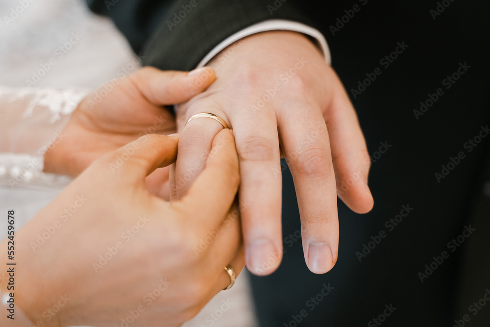 Wedding ceremony ring exchange. | Photo 114449